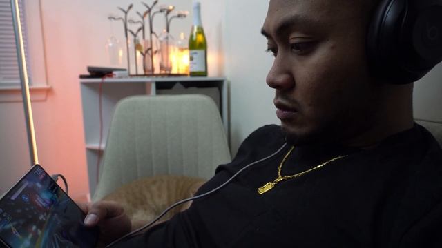Beats Studio Pro Review! Best All Around Headphones ?  Kyo Vinek