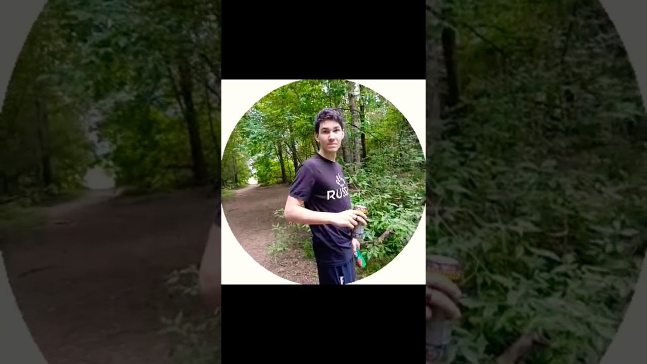 Странный в лесу.. #рекомендации #рек #лес #мем #мемы #тикток #shorts #short #shortsvideo