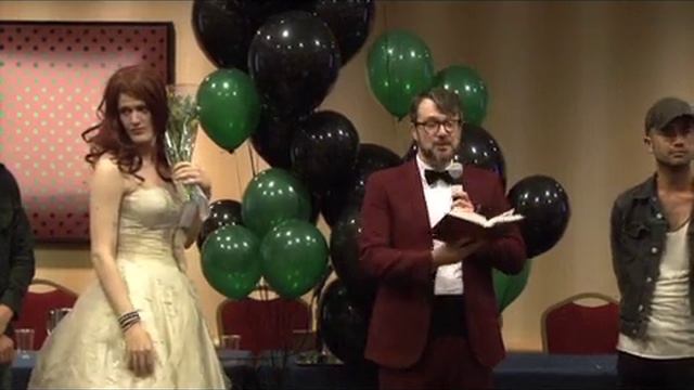 Simon Hanselmann Marries Comics