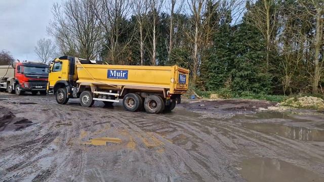 2016 Volvo FMX 410 8x4 Steel Body Tipper, Entered into Auction