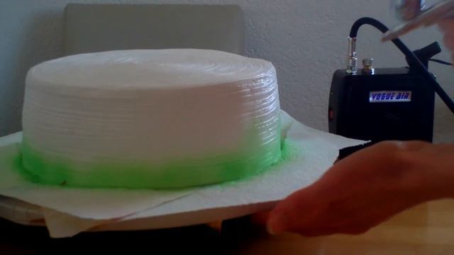 покраска торта аэрографом