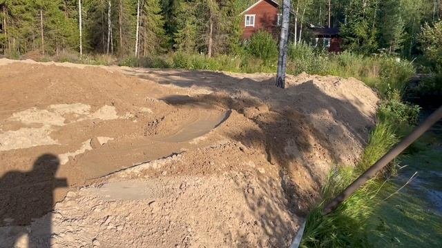 Стройка участок отсыпка песок 24-07-2023