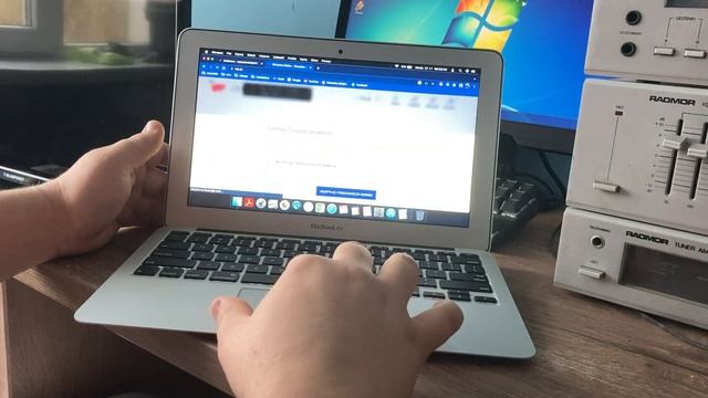 MacBook air (a1465) z 2012r w 2022r