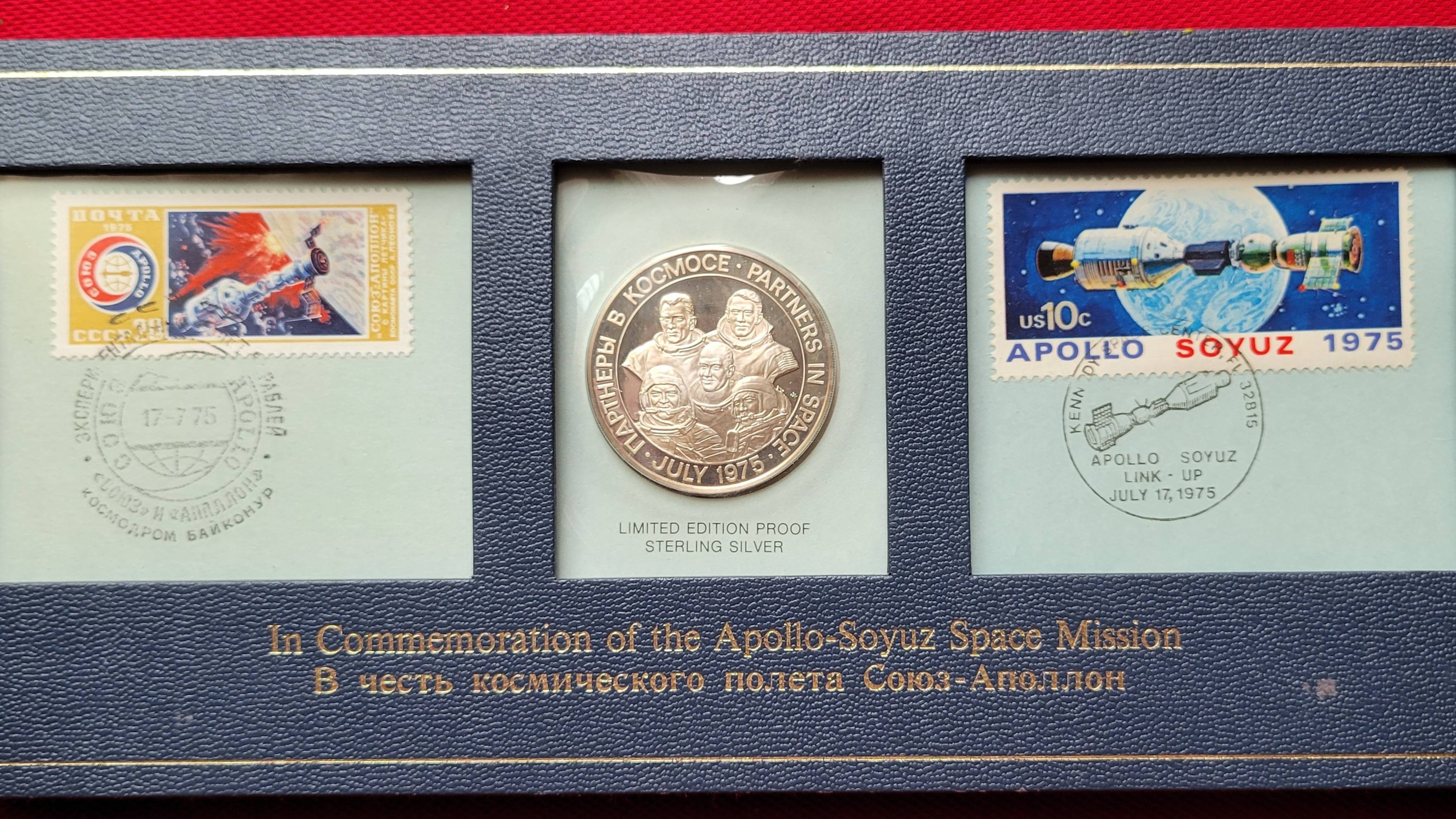 Союз - Апполон Silver Token - Soyuz-Apollo - Partners in space 1975 ( USSR - USA )