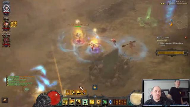 Top Rankded Diablo 3 Hardcore Player #1 HC Monk in S21 (U2000para).  Streaming all of S22.