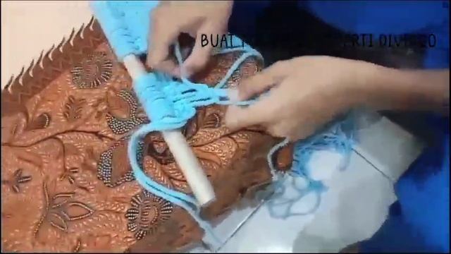 HOW TO MAKE MAKRAME BY ANDREW