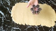 ТАКОЕ ТЕСТО ГОТОВИЛИ НАШИ МАМЫ И БАБУШКИ. SUCH Dough PREPARED BY OUR MOMS AND GRANDMAS