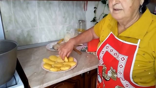 ТV "БАЙДЫМАТ + ".  КАРАЧАЕВСКИЕ БЛЮДА - ХАЛПАМА. КУКУРУЗНЫЕ ГАЛУШКИ. МАСТЕР КЛАСС ХАЛИМАТ АКБАЕВОЙ