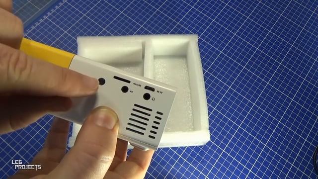 CÓMO UTILIZAR UN MINI PROYECTOR LED 1080p (YG-300)