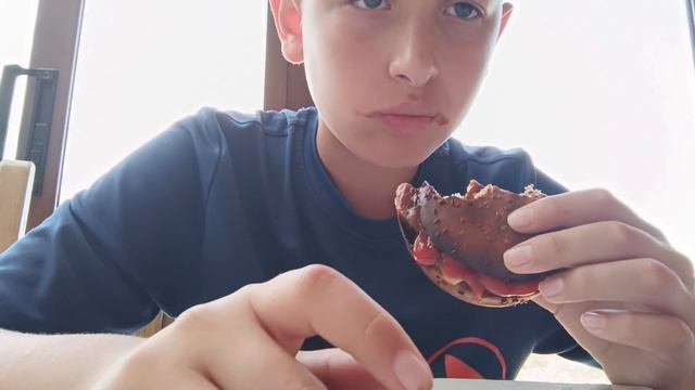 Америма фуд чийзбургер