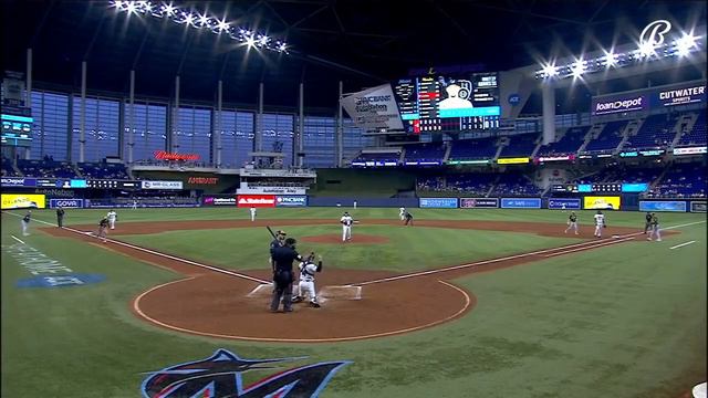 Christian Yelich STEALS HOME to catch Marlins sleeping 😴 | MLB on ESPN