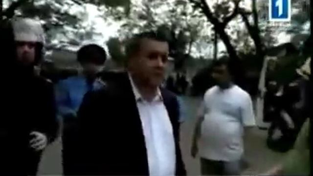 02.05.14 Одесса Правосеки заходят в ДП и используют газ