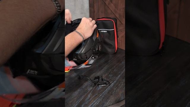 LS2 ADVANT X Cardio Bluetooth Vs ROOF BOXXER