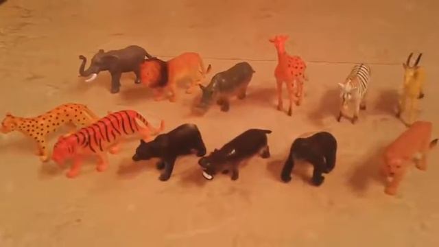 Набор из 12 диких животных 10 см Играем вместе в ассорт.