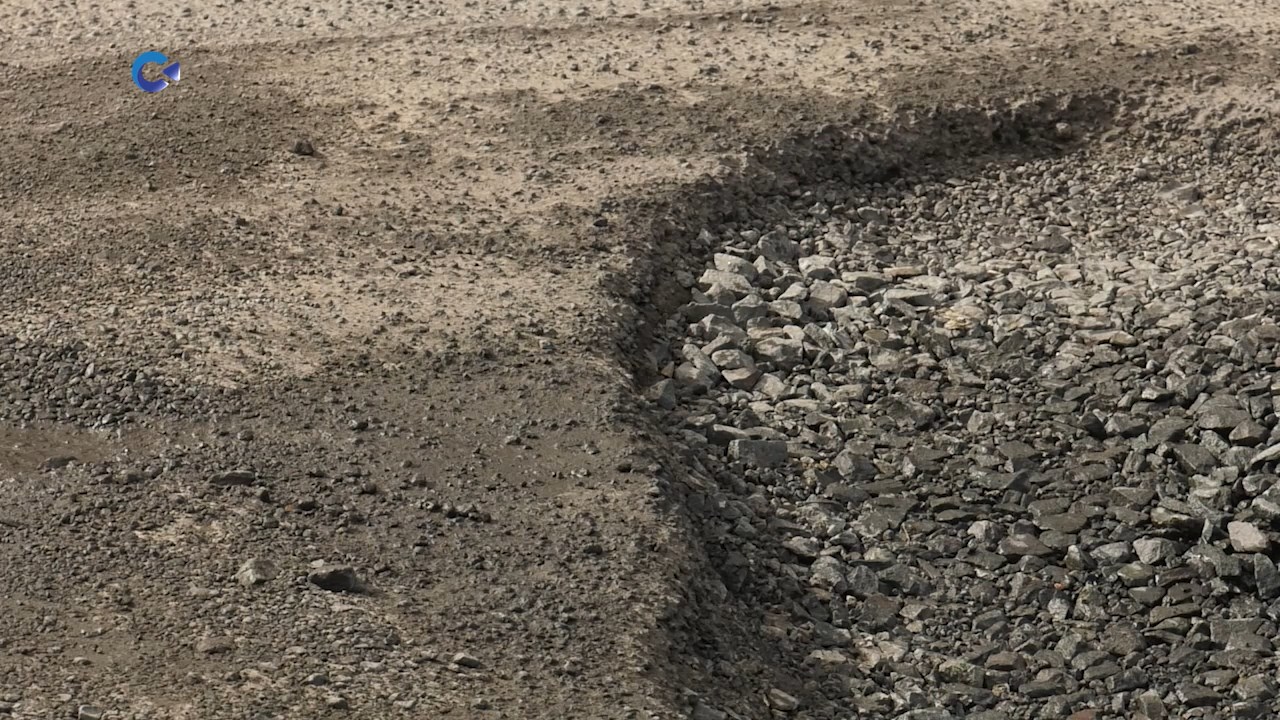 Петрозаводчане жалуются на ямы на дорогах