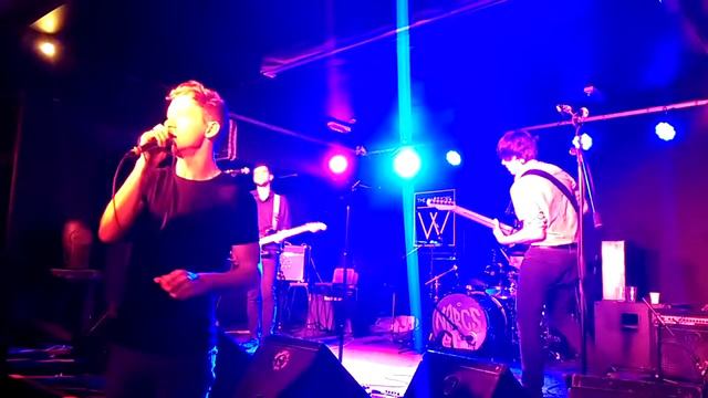 NARCS "Head Boy Sonnet" Wardrobe, Leeds 02/10/16