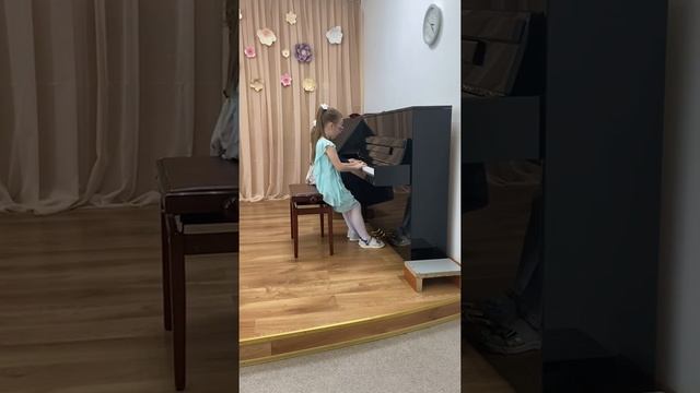 Гофман Ксения и Илащук Дарья, преп. Дьяконова М.О.