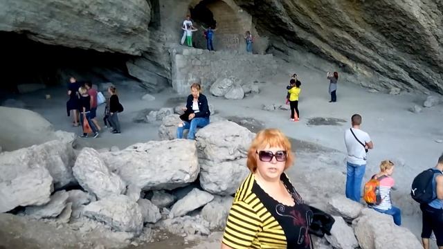 Грот им Л С Голицына  Шаляпинский
