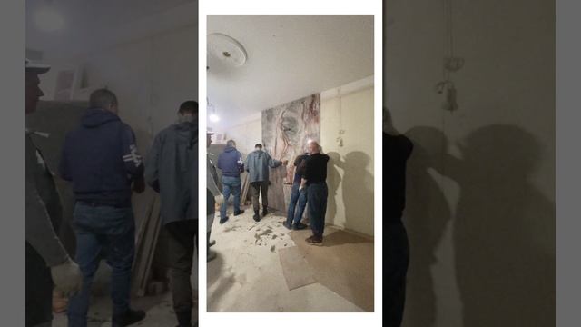 Панно из мрамора во всю стену