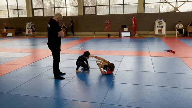 Абубакр Давлатов Чемпион Рассия по Бразильский джиу-джитсу.