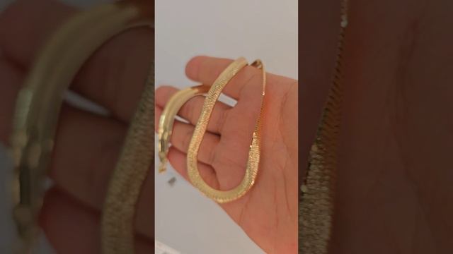 Серебряное колье в лимонной позолоте