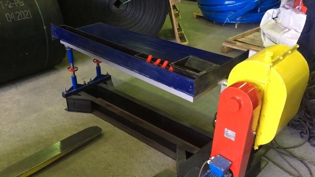 Концентрационный стол "СКО-1" в работе