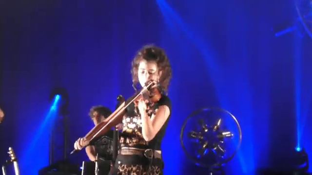 ARA MALIKIAN "BACHELORETTE" BJÖRK COVER   SAN SEBASTIAN "ROYAL GARAGE" 07/09/2019