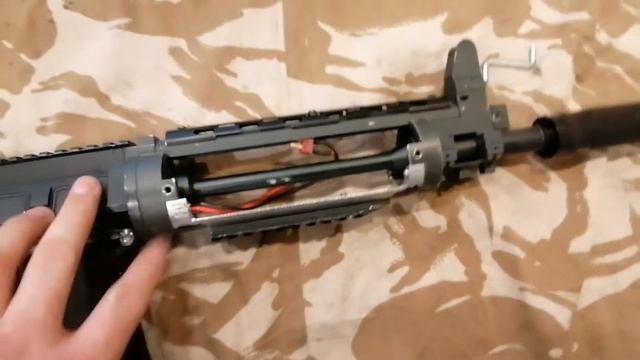 Антуражим под S. T. A. L. K. E. R. страйкбольный привод LR300_подствольник.