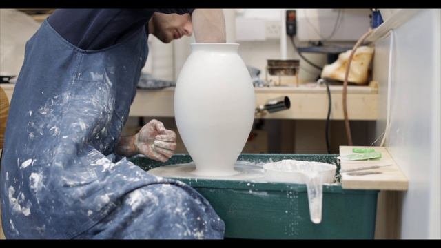 Throwing a Porcelain Bottle Form on Skutt Professional Wheel - Matt Horne Pottery