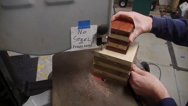 Turning a laminated wooden vase on the lathe [K43v_ABjQIU]