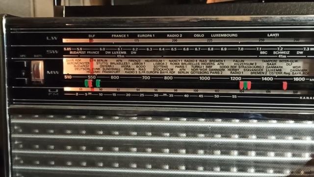Grundig Yacht boy N210 радио из семидесятых