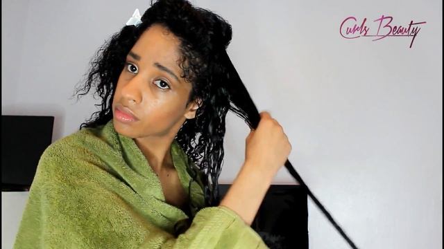 Honey CurlForming Custard BY DESIGN ESSENTIALS