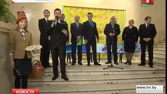 Дизайнерские скамейки к Году культуры