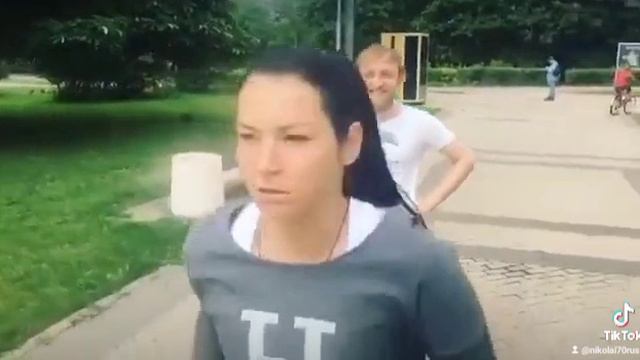 спорт ,бег трусцой 😀