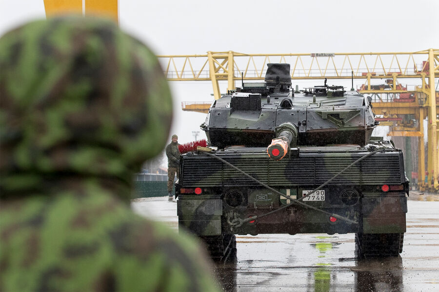 Блащак упрекнул Германию за маленькое количество танков для Украины | новости сегодня