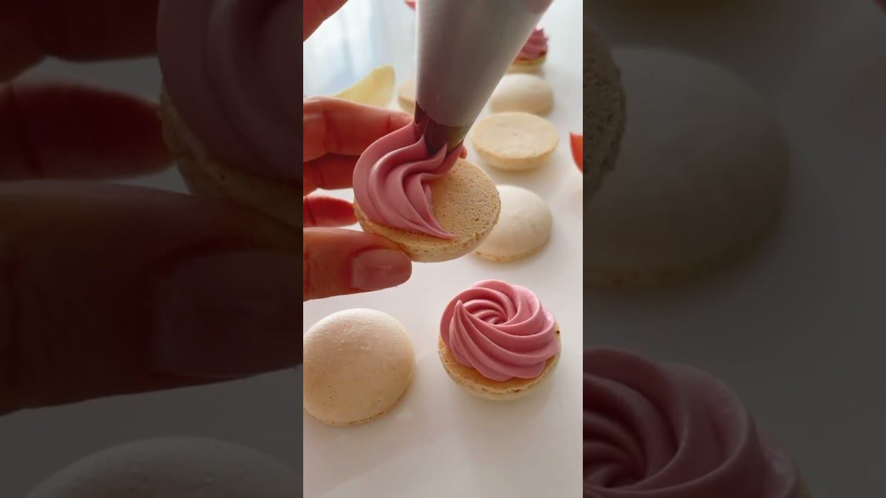 #макарон #меренга #безе #выпечка #pastryart #dessert #macaron #macarons #meringue #baking