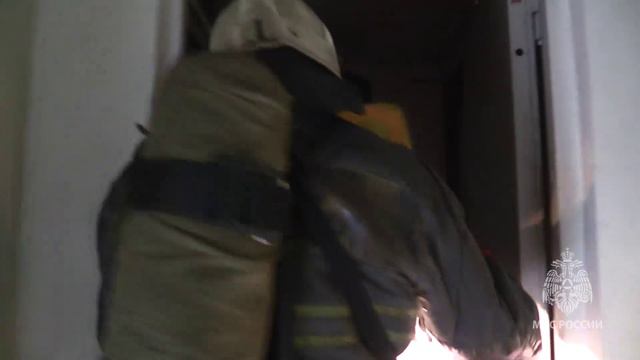 Пожарно-тактические учения на здании налоговой службы