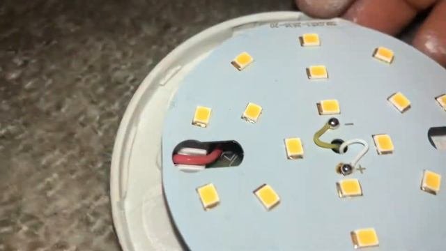 LED лампа wolta simple gx53 4W разбор