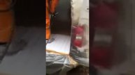 8Защитное покрытие кузовов автомобилей полимочевиной