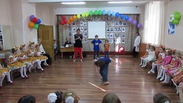 Студия Брейк данс рук. Макаров Евгений