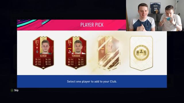 WALKOUTS!! - OUR FUT CHAMPIONS REWARDS + DIVISION 1 PACKS! FIFA 19 PACK OPENING