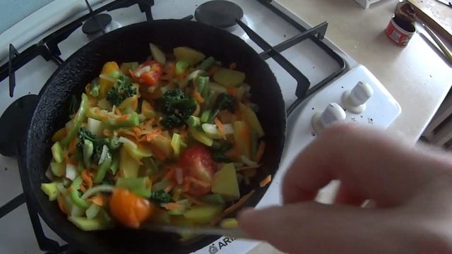 Угольки на ветках Тушенка из заморозки Второй Новый год без елки