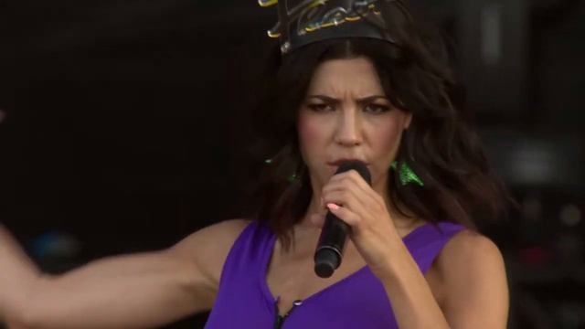 Marina And The Diamonds Flexing Biceps