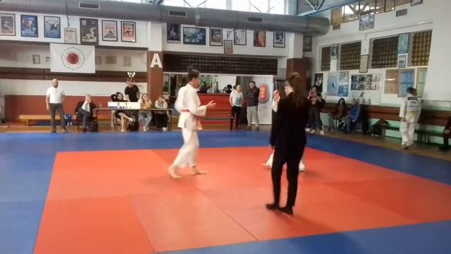 Вазари авасет иппон!