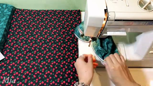 Beautiful DIY mini bag with zippered pocket  how to make a fabric pouchpursebag