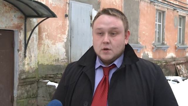 09 11 2015 Новый взгляд Кому асфальт во дворе не нужен