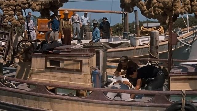 Aventure  Tempête sous la mer 1953 Robert Wagner Terry Moore  Film complet en français