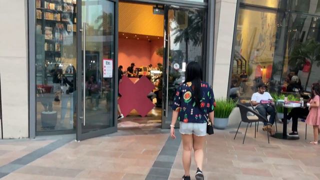 DINNER @ THE SIX - BOARD GAME CAFE