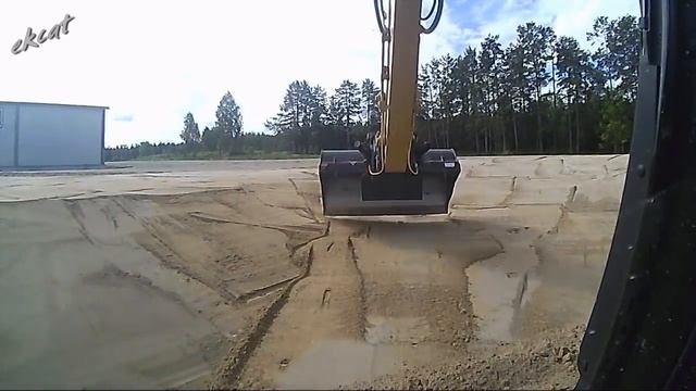 Делаю пляж Cat 320E Building the beach.