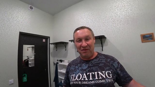 Полет из Тюмени в Екатеринбург. Бюджетный отель
